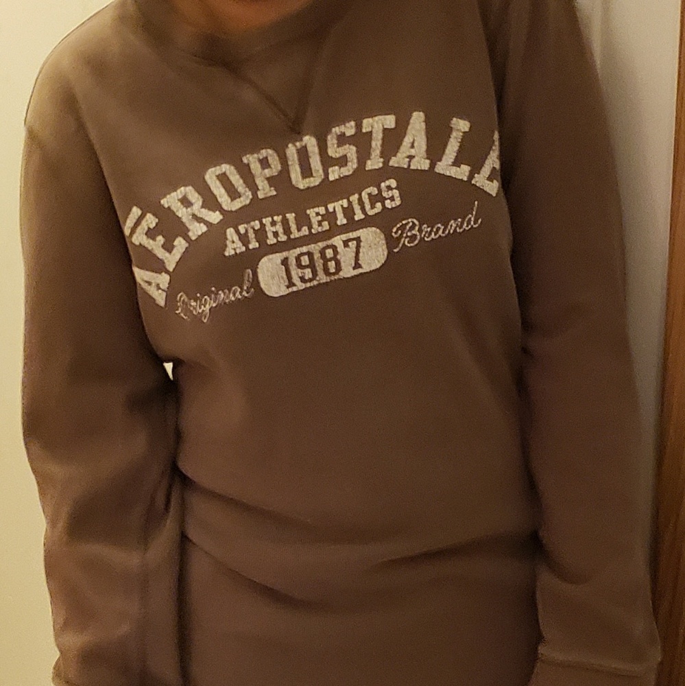 Aeropostle sweatshirt